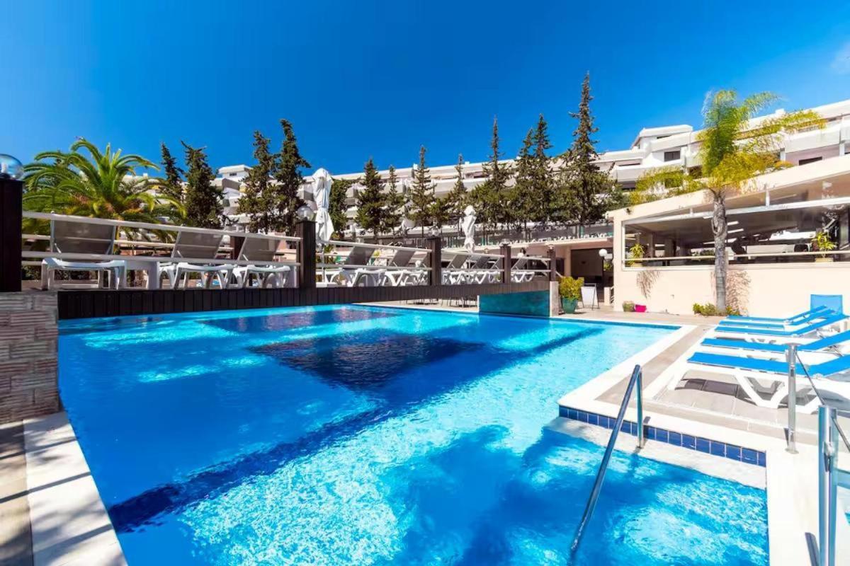 Laurus Appartement *